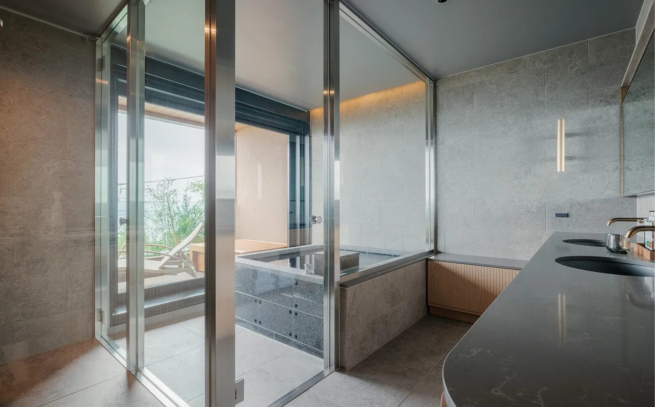 Tatami Suite